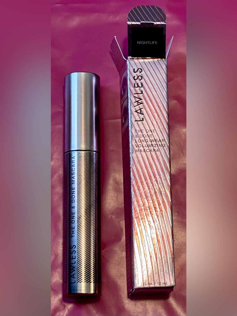 Lawless Nightlife Long-Wear Volumizing Mascara - Black